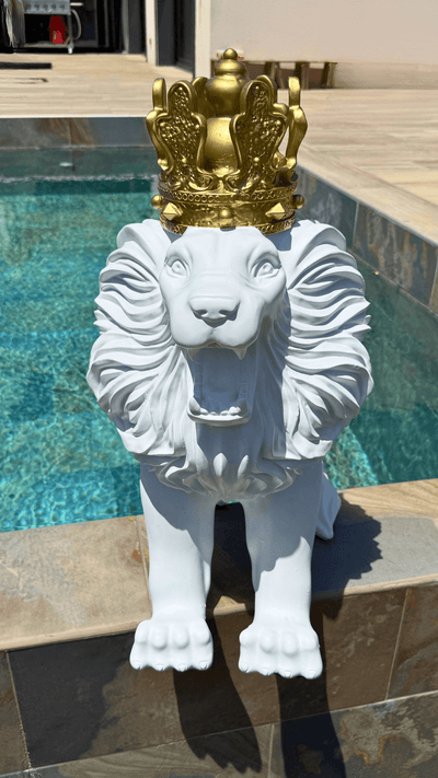 Estátua Leão Coroado em