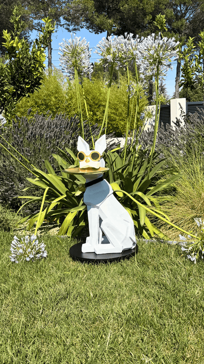 Estatua del perro Butler - Perfil