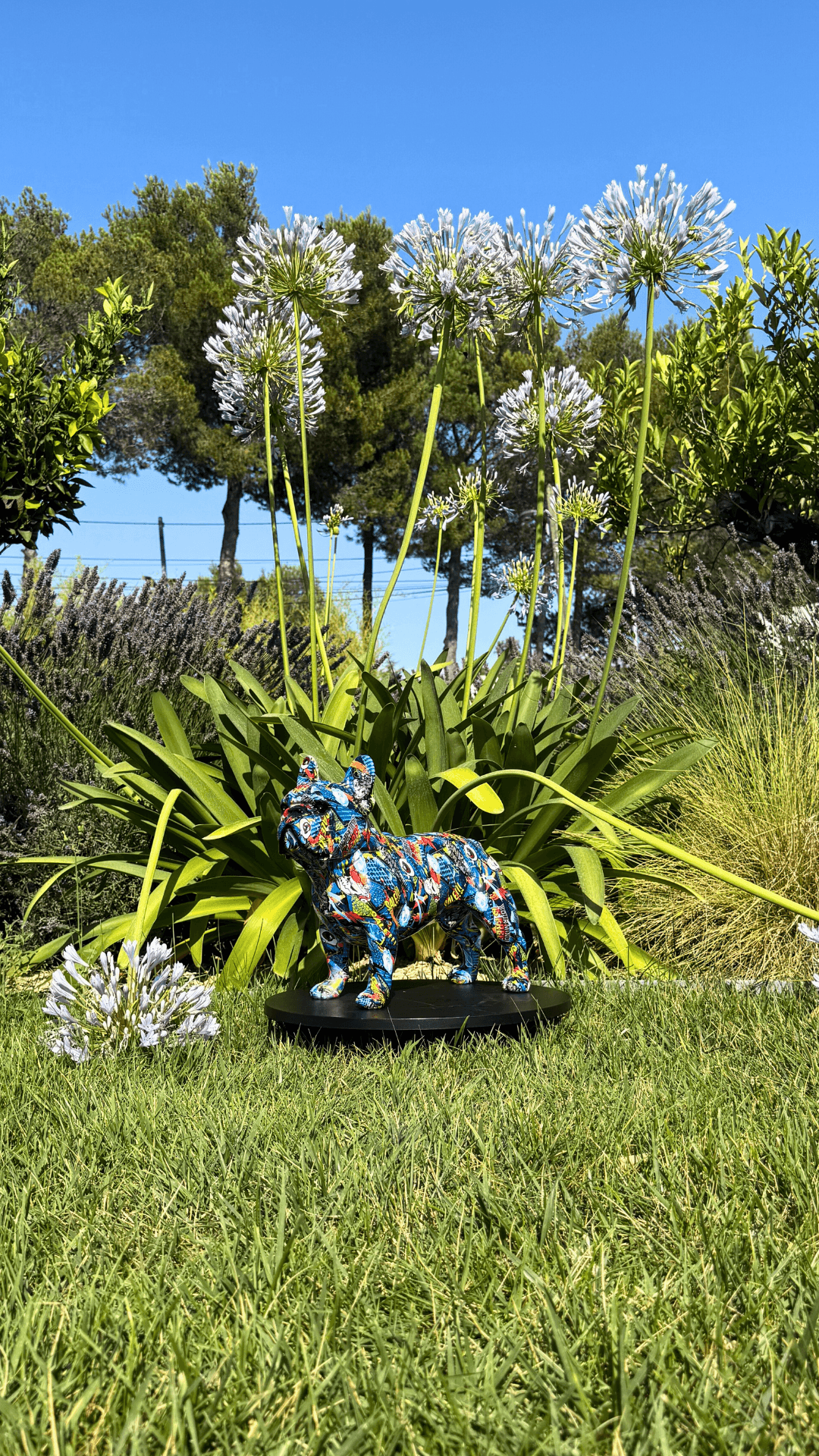 Estátua Bulldog em Pé