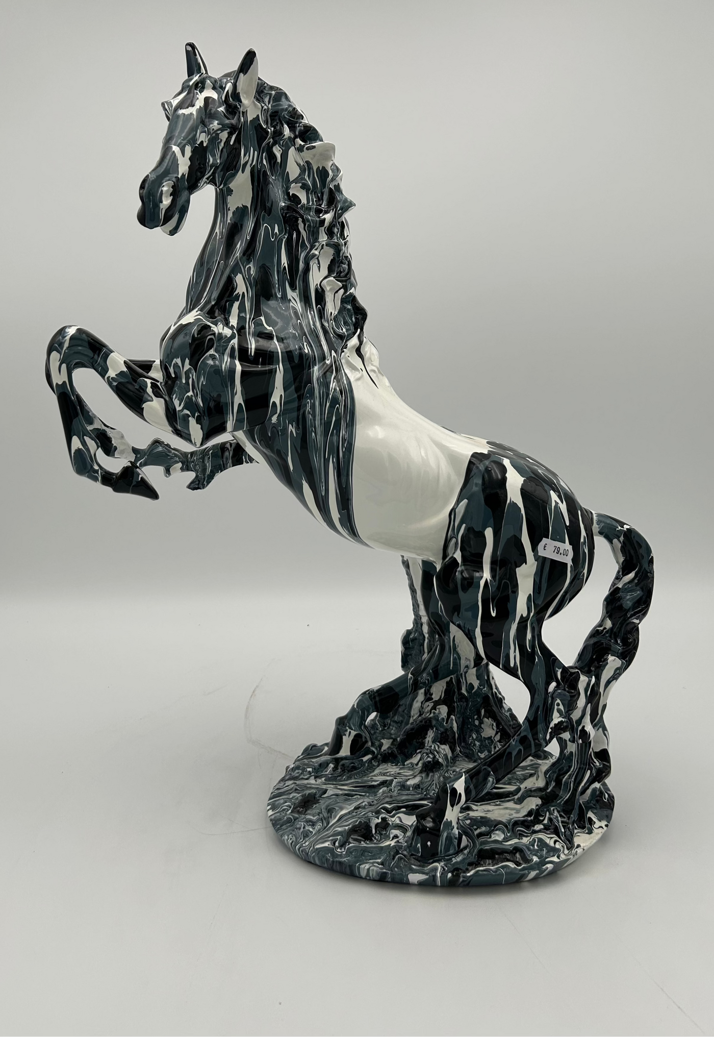 Statue Cheval Cabré